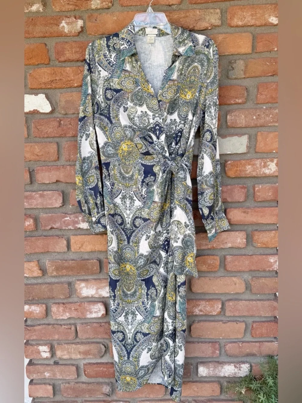 Magaschoni Oceanic Paisley 100% Linen Wrap Dress Resort, Vacation, Summer - Picture 2 of 10